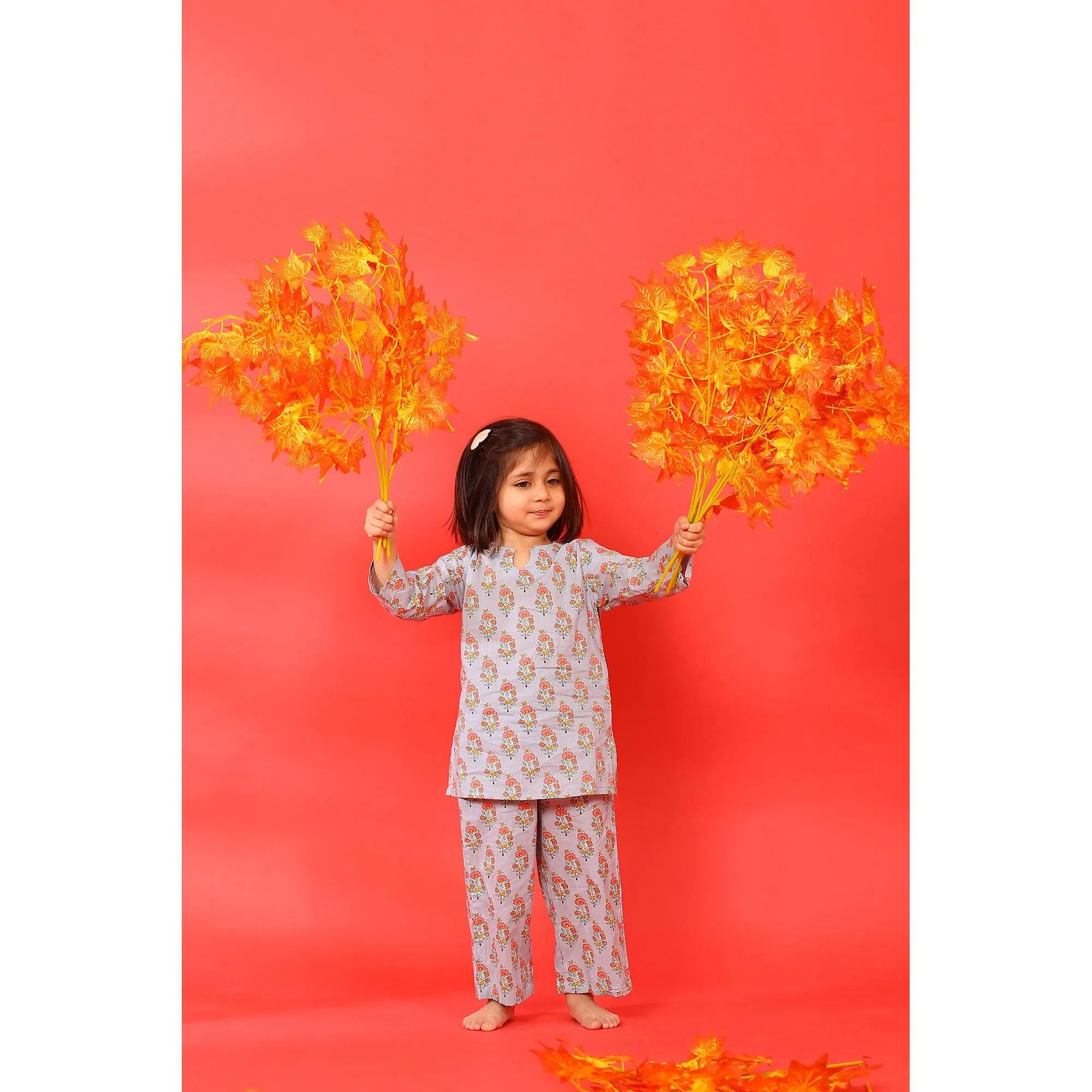 Bouquet Motif on Grey Kids Loungewear Set