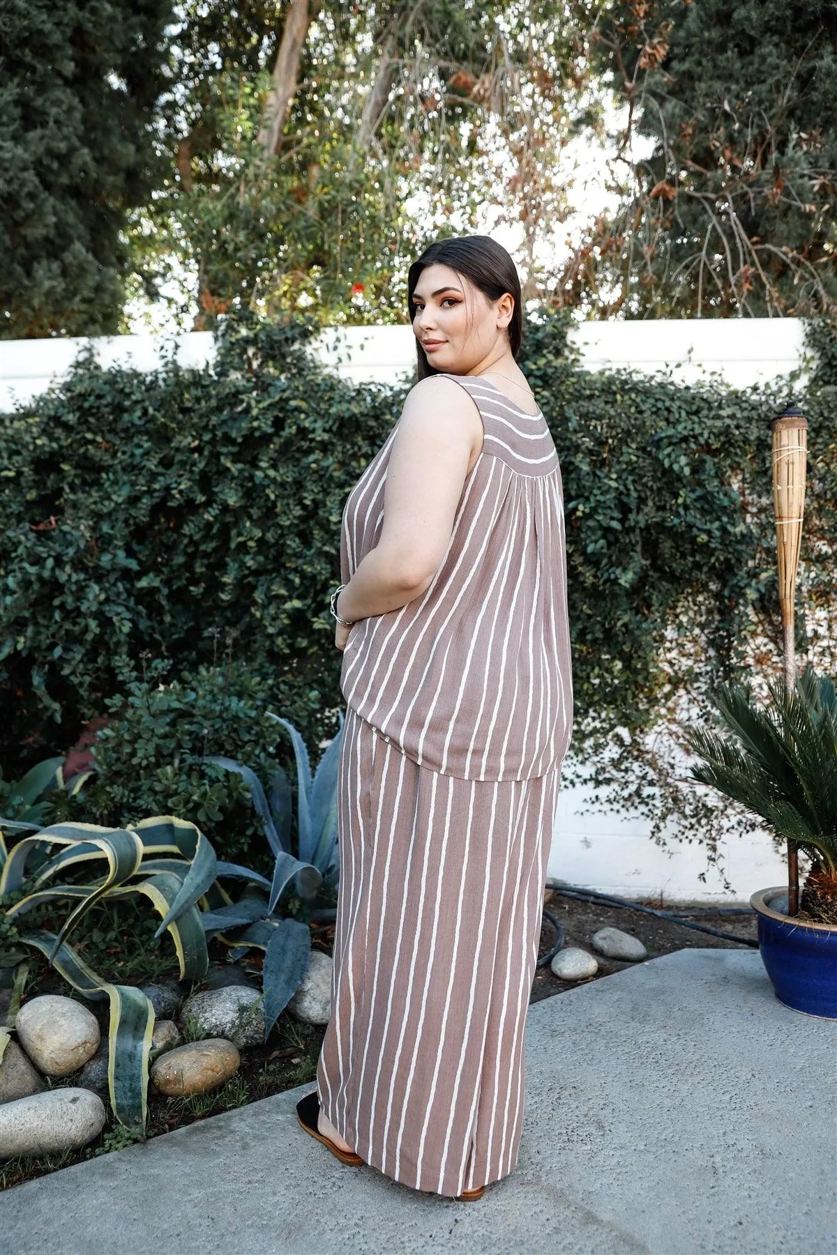 Taupe Striped Front Self-Tie Sleeveless Top & Stripped Smock Waist Wide Leg Pant Set /3