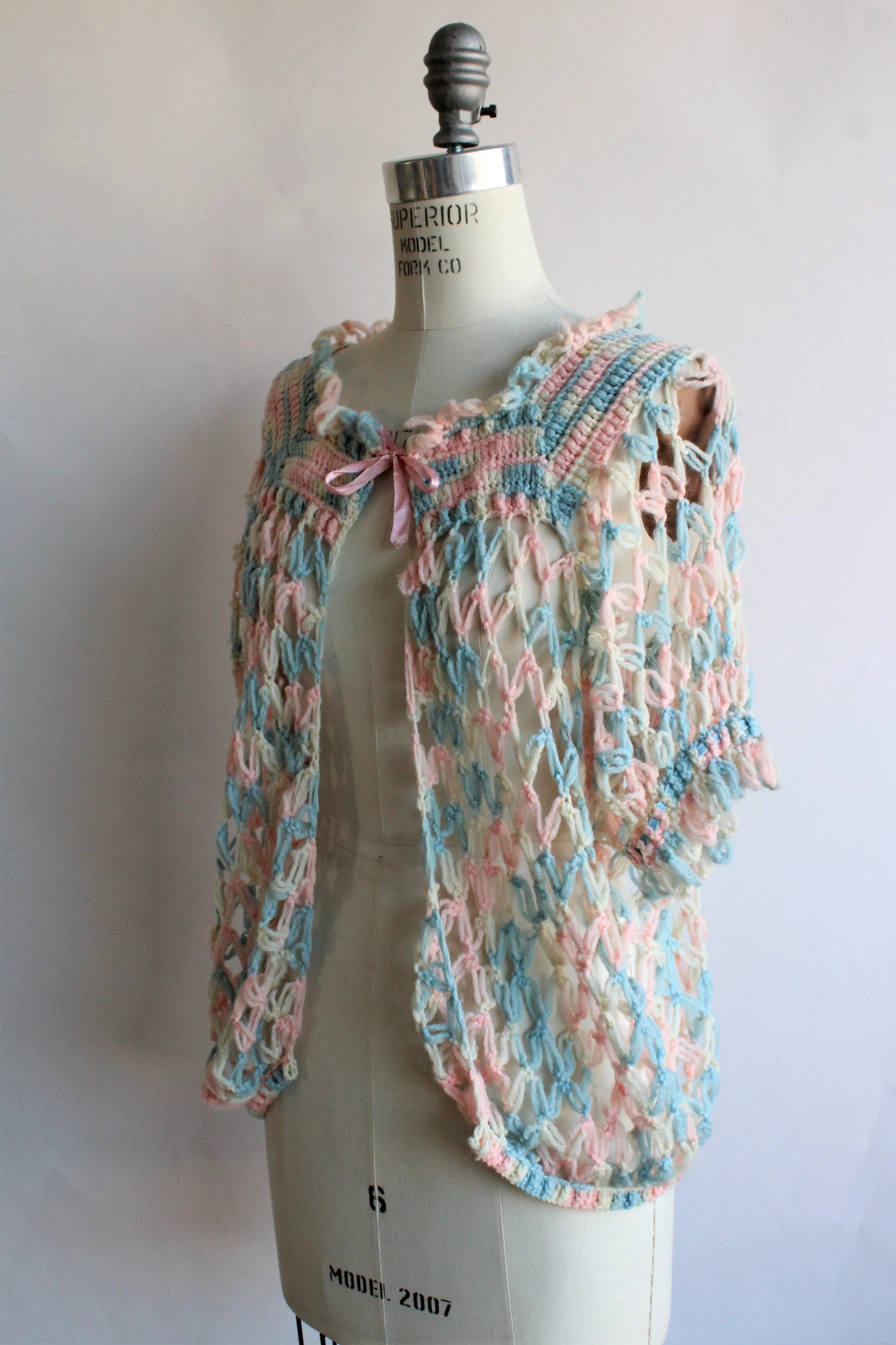 Vintage 1950s Knit Bed Jacket in Pastel Blue, Pink and White